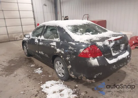 2007 Honda Accord 2.4 Lx из США, поврежденный, VIN 1HGCM564X7A229333